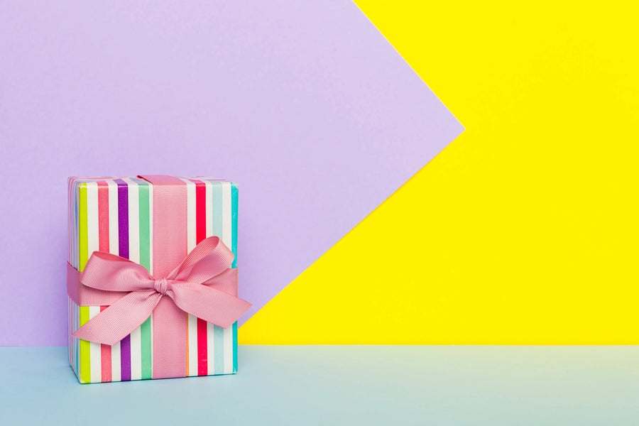 Gifts $25–$50