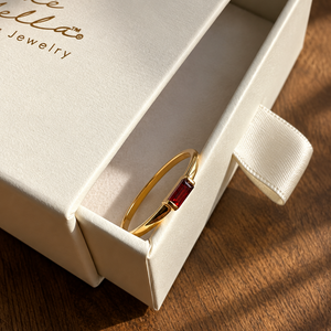 Faye Ring | Red Garnet