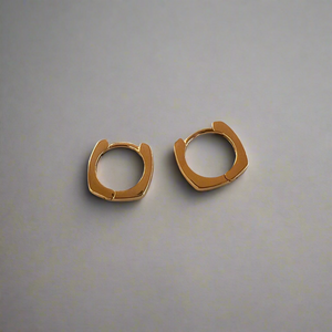 Mini Cuff Huggies | Gold Vermeil by Ke Bella, additional product image 2