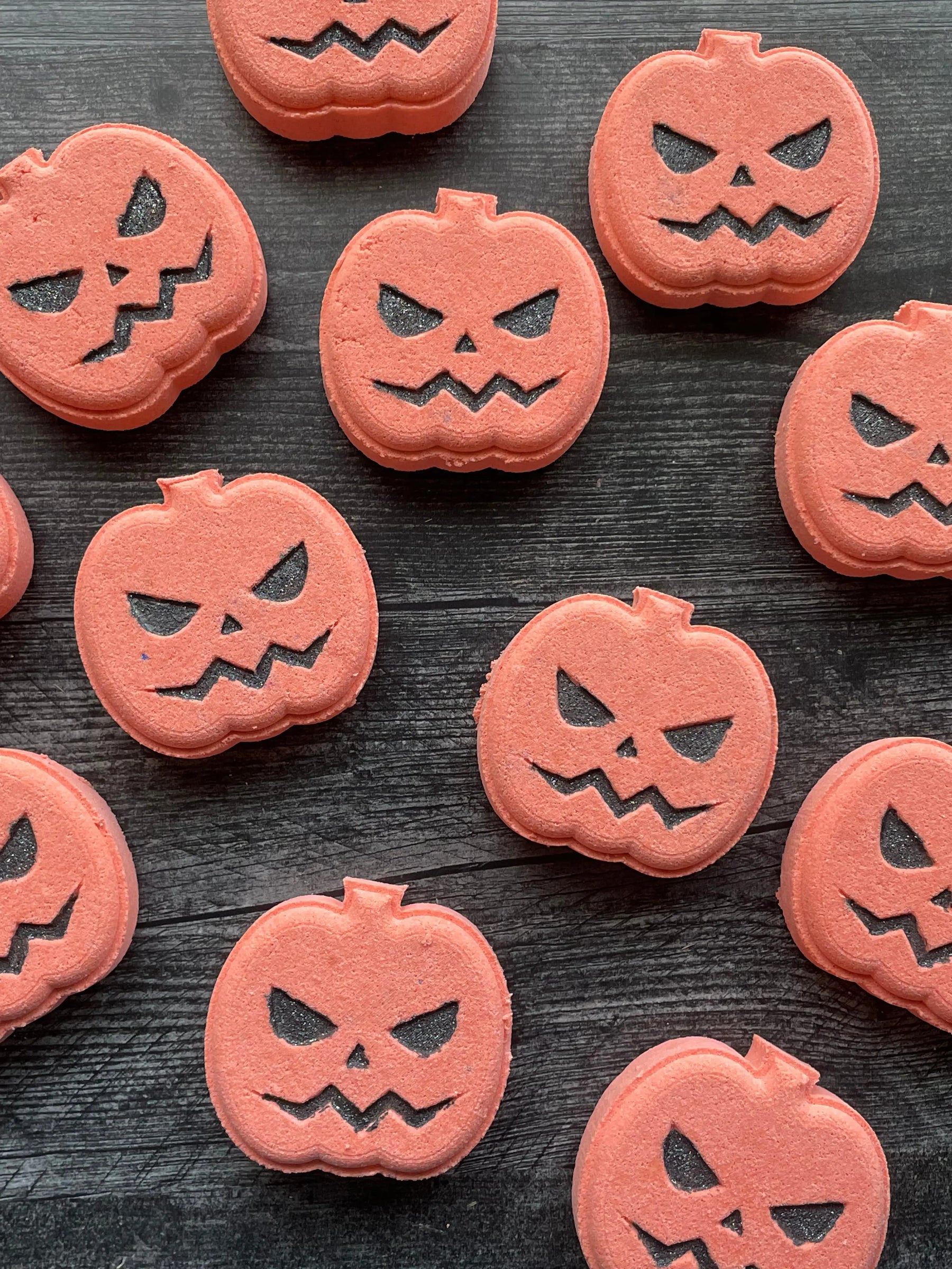 ARTISAN BATH BOMB - Main Street Collective