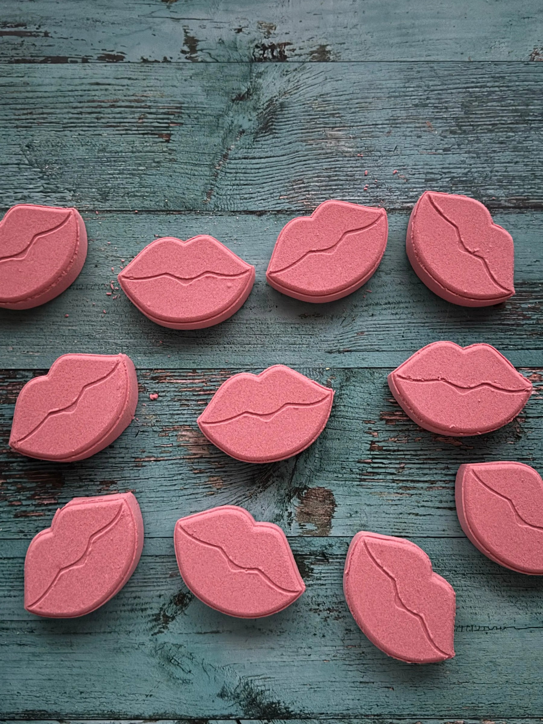 ARTISAN BATH BOMB - Main Street Collective