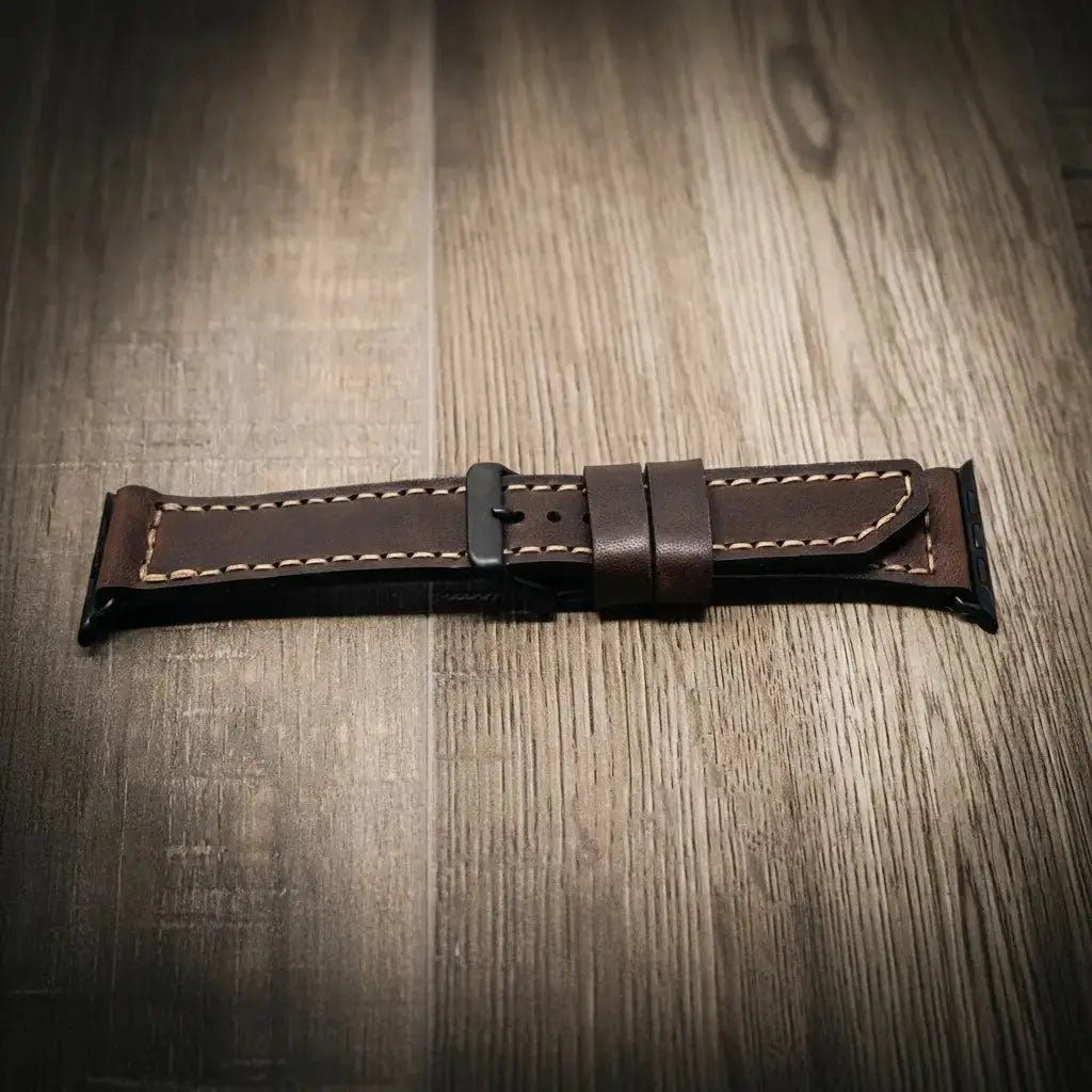 Bull Sheath Leather Apple Watch band side view