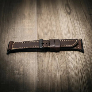 Bull Sheath Leather Apple Watch band side view