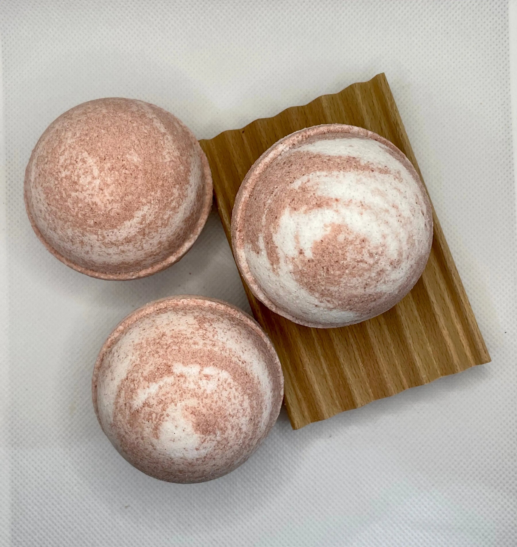 Bath Bomb by Lustful Bath, LLC, handmade bath and body detail photo 16