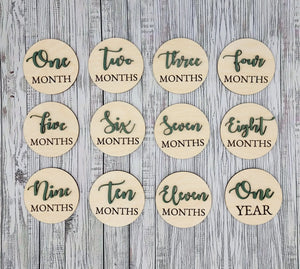 Baby Bundle: Announcement Sign With Birth Stats, Monthly Milestone Discs and  Closet Dividers EverLee Creations