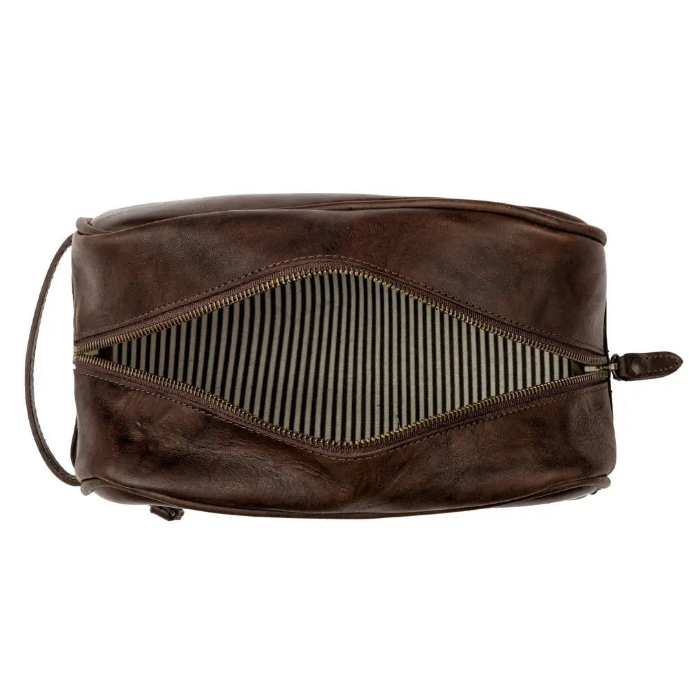 Benjamin Leather Toiletry Wash Bag by Mission Mercantile Leather Goods, Southern food gift detail photo 12