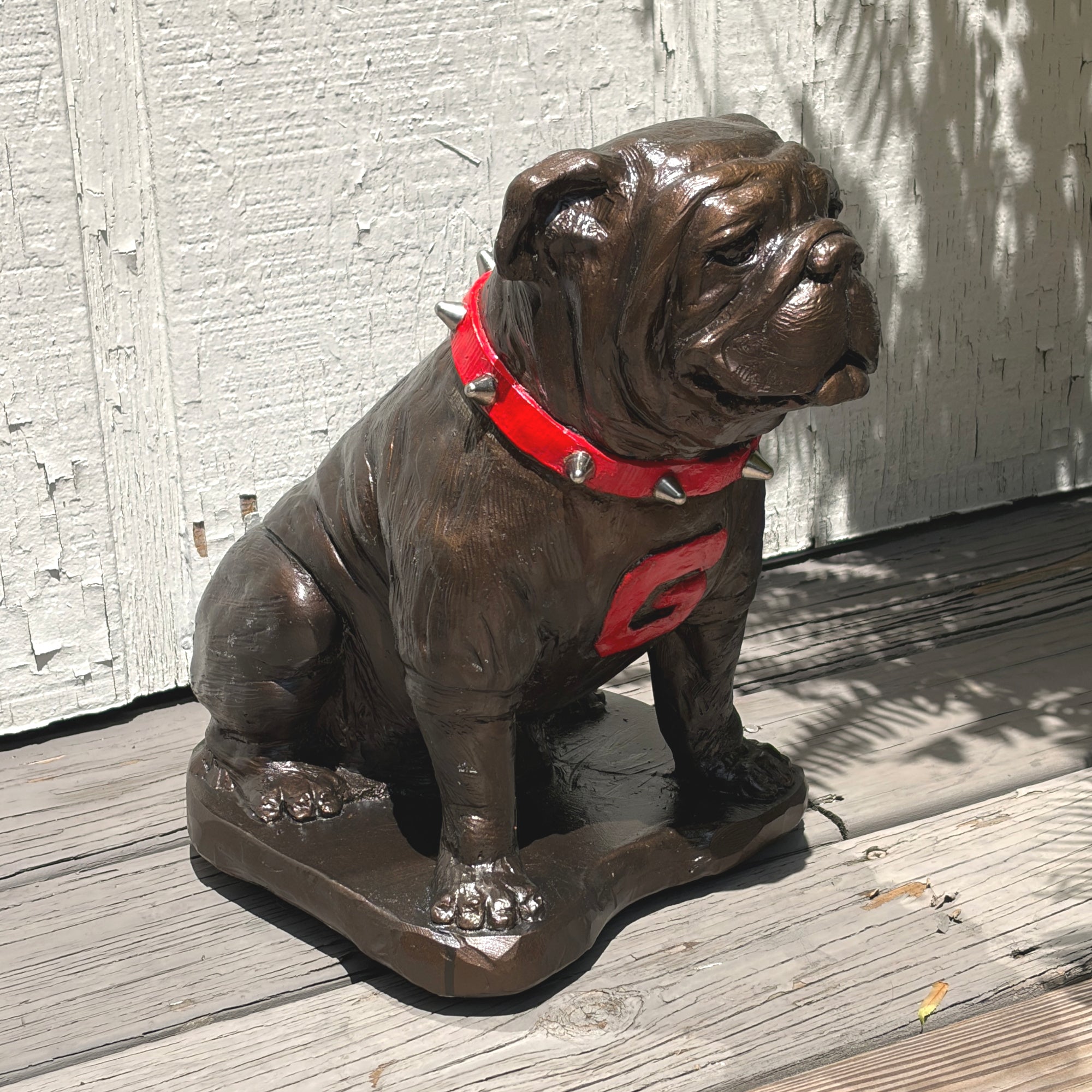 Bronze Metal Coating, Georgia Bulldogs Mascot Stone Sculpture for Garden, Yard, Home Decor and Porch.