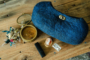 The Frances Handbag handcrafted wool bag by Comfy Bear Home - additional view 2