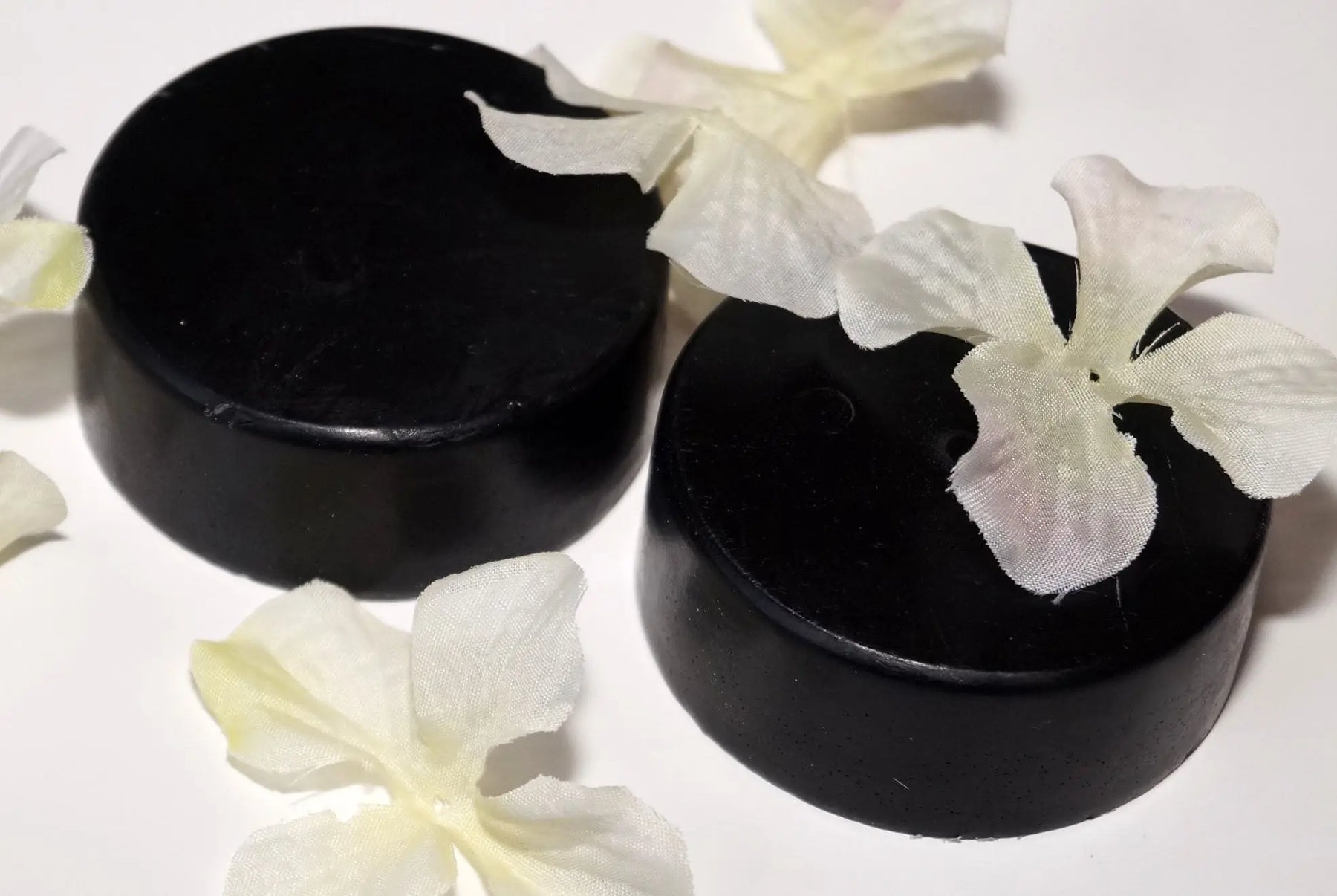 CHARCOAL HANDCRAFTED FACE BAR - Main Street Collective