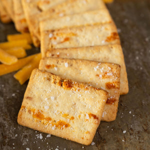 Sharp Cheddar Biscuit Crackers