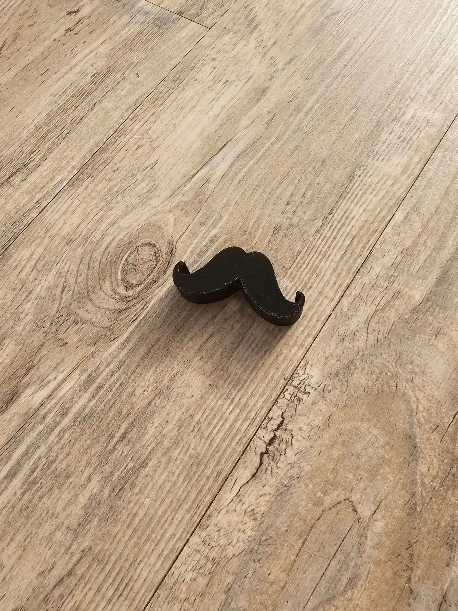Classic Mustache Straw Topper WHOLESALE by The Tween Space, straw holders detail photo 2