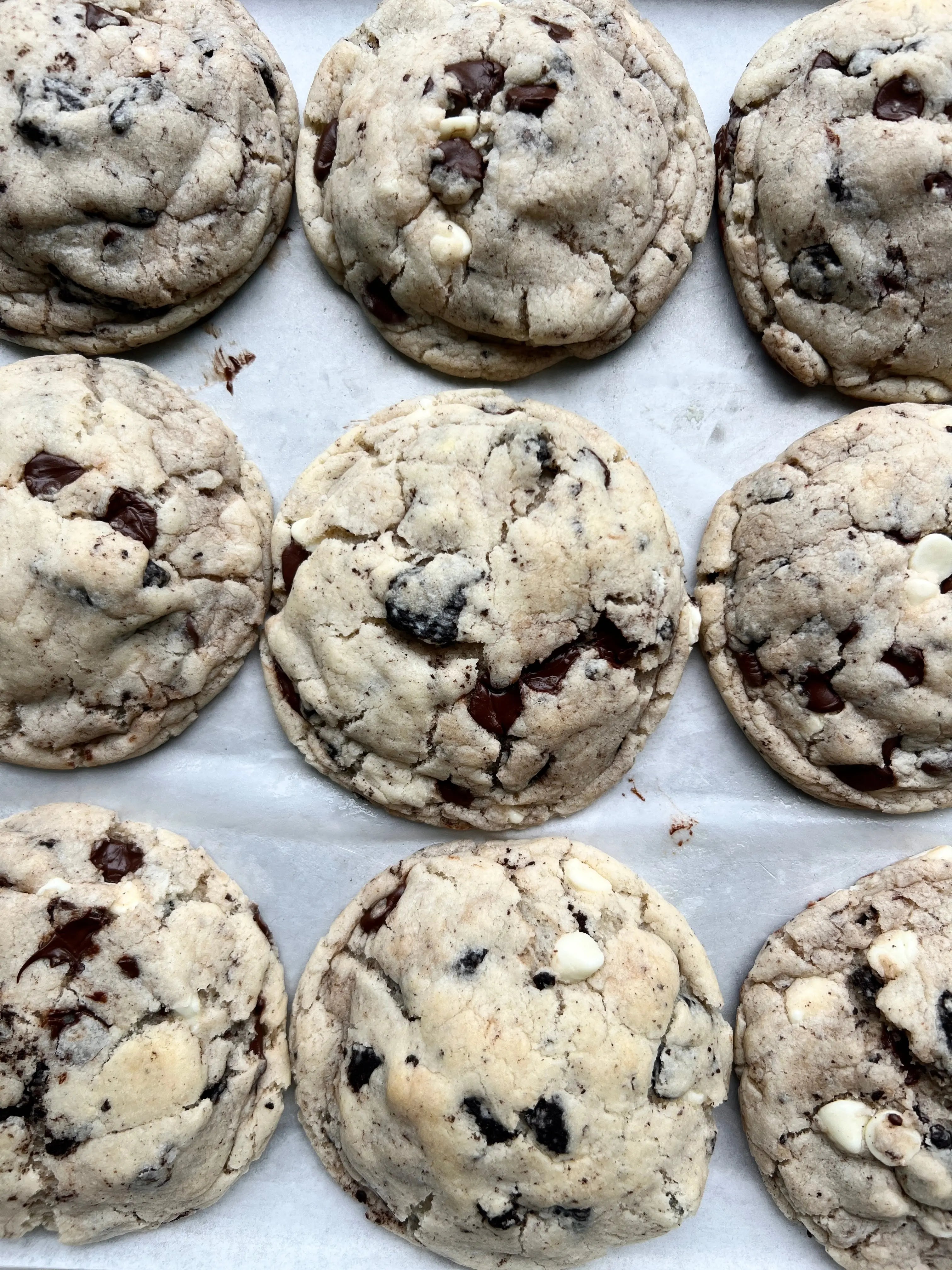 Cookies & Cream Let's Get Baked Artisan Desserts