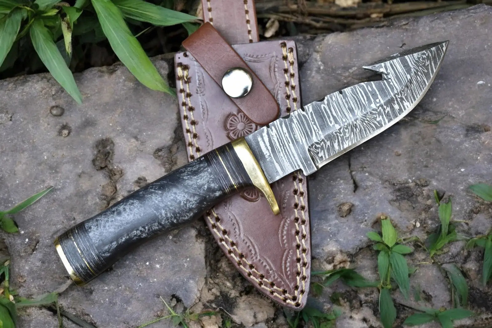 Custom Handmade Damascus Hunting Knife – 8" with Sheath by Damascus Knife Store, leather knife sheath main product photo