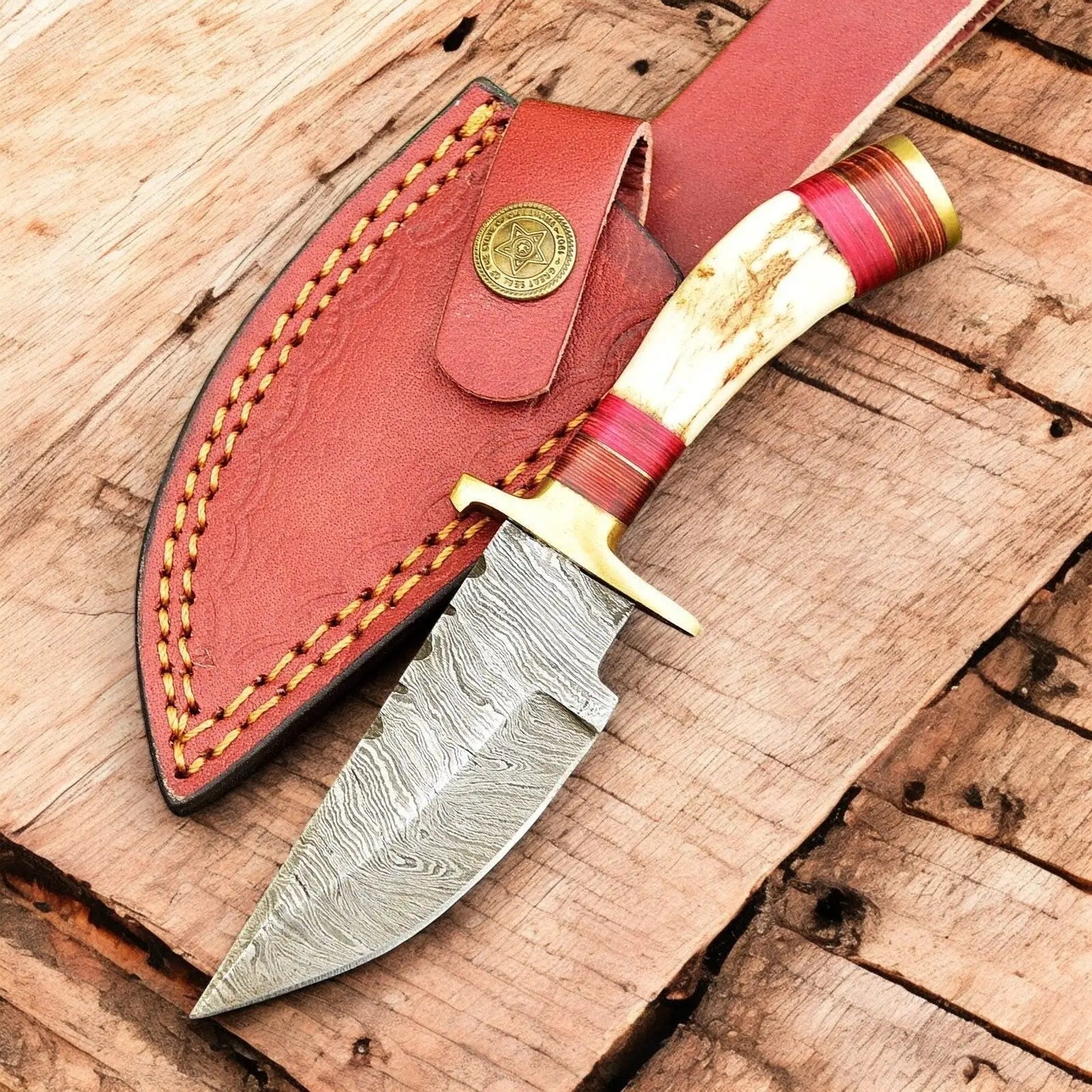 Custom Handmade Damascus Hunting Knife – Antler Horn Handle by Damascus Knife Store, Damascus knife main product photo