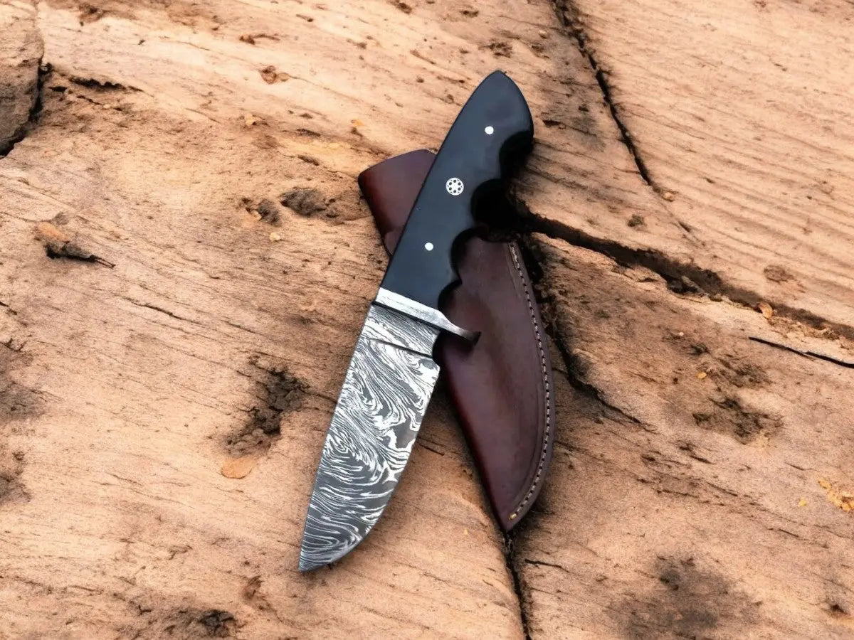 Custom Handmade Damascus Hunting Knife – Buffalo Horn Handle by Damascus Knife Store, Damascus knife main product photo