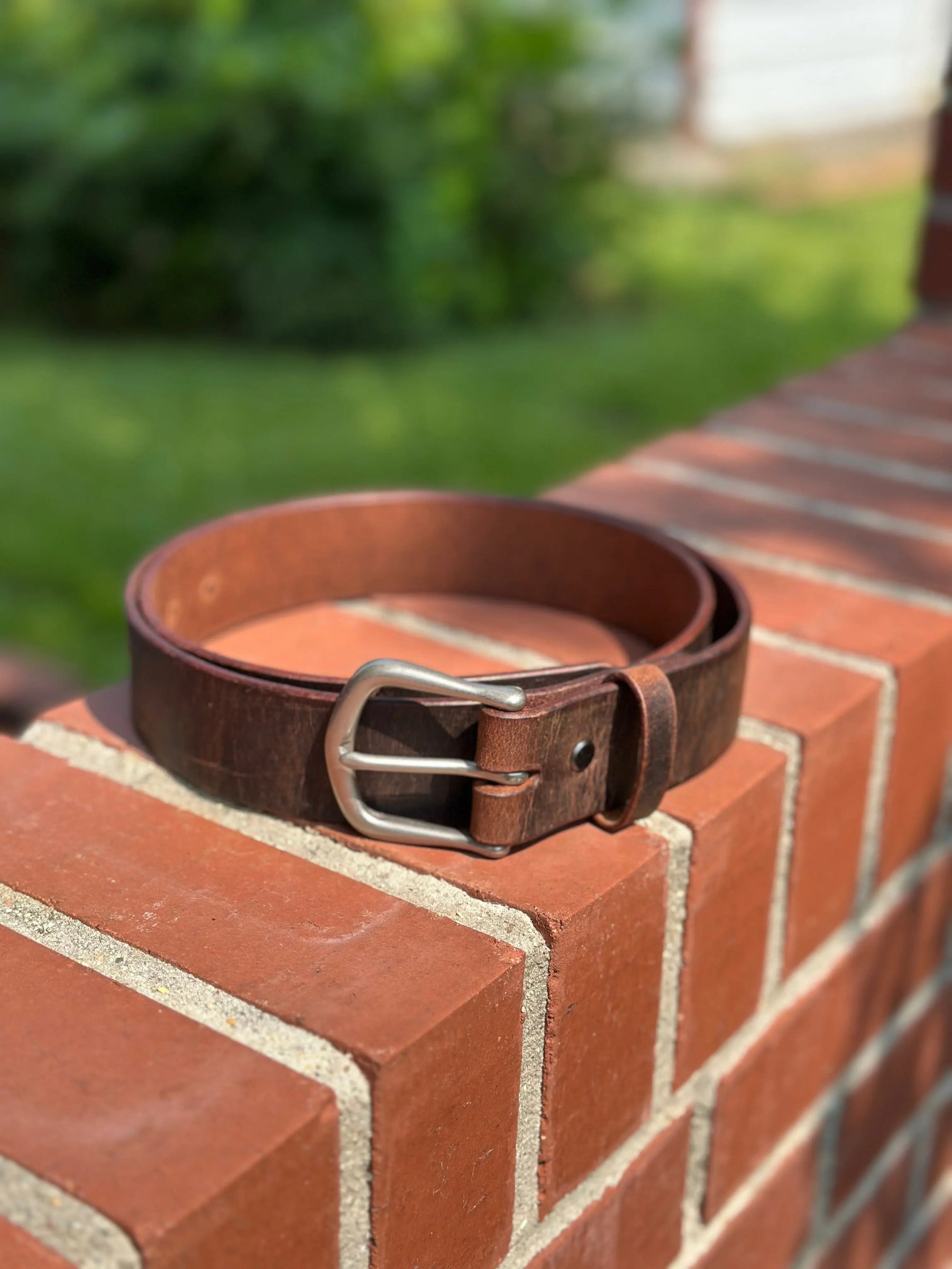 Custom Leather Belt by Kw Leatherworks, handmade leather goods detail photo 13