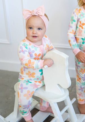Retro Daisy Zippy by Boosh Baby image 1