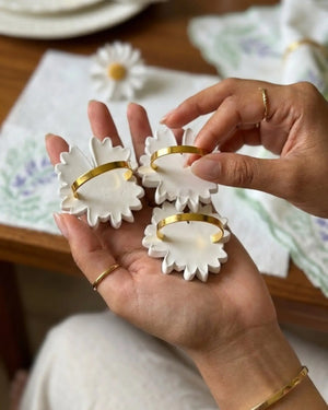 Daisy Sculptures - Main Street Collective