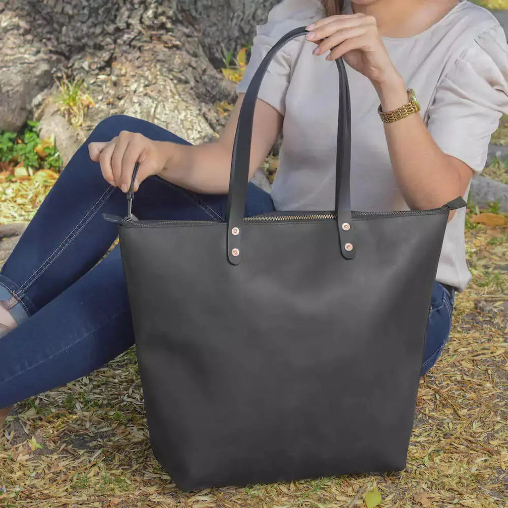 Eden OVERSIZED Leather Tote Bag - Zippered by Mission Mercantile Leather Goods, handmade leather goods detail photo 2