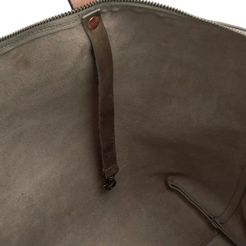 Eden OVERSIZED Leather Tote Bag - Zippered by Mission Mercantile Leather Goods, handmade leather goods detail photo 30