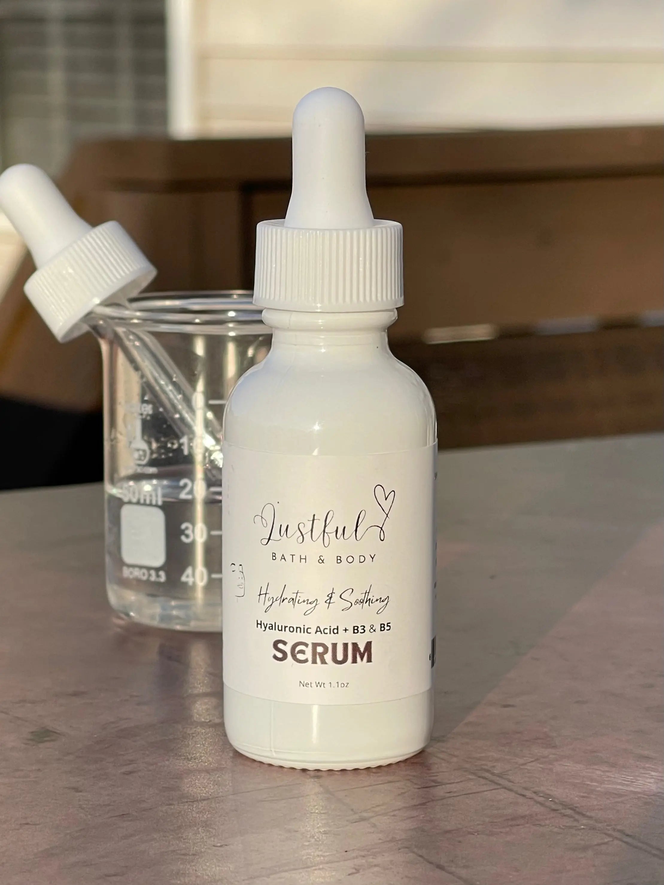 FACE SERUM - HYALURONIC ACID - Main Street Collective