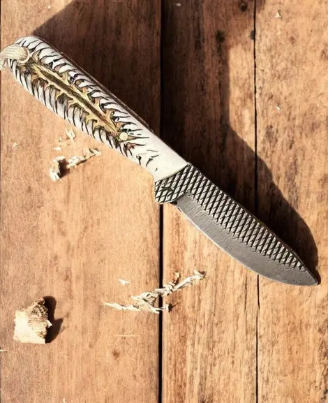 Handmade Cowboy Knife with Rasp Steel Blade & Pine Cone Handle Damascus Knife Store