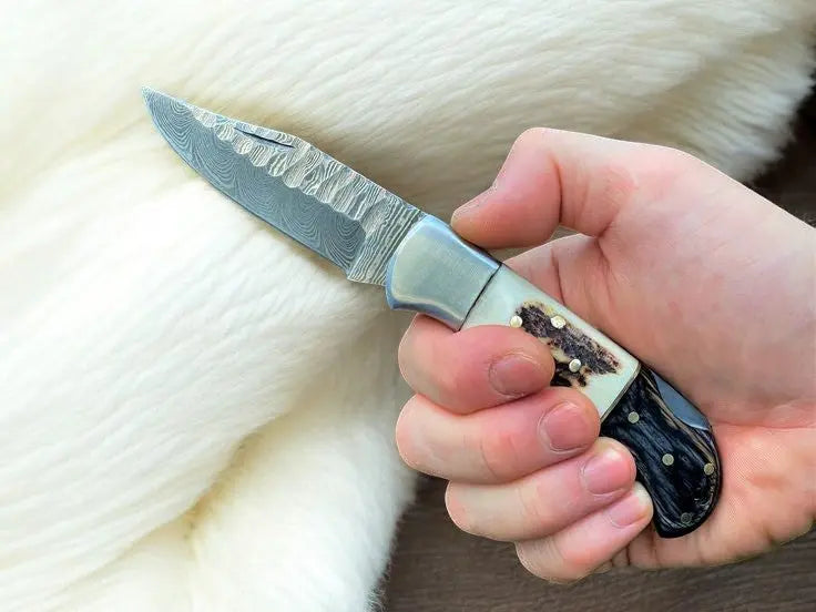 Handmade Damascus Folding Knife | Stag Horn & Rosewood Damascus Knife Store