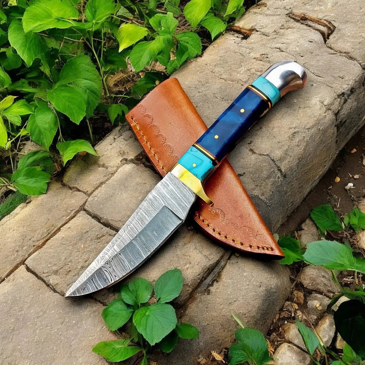 Handmade Damascus Hunting Knife – Epoxy Resin Handle Damascus Knife Store