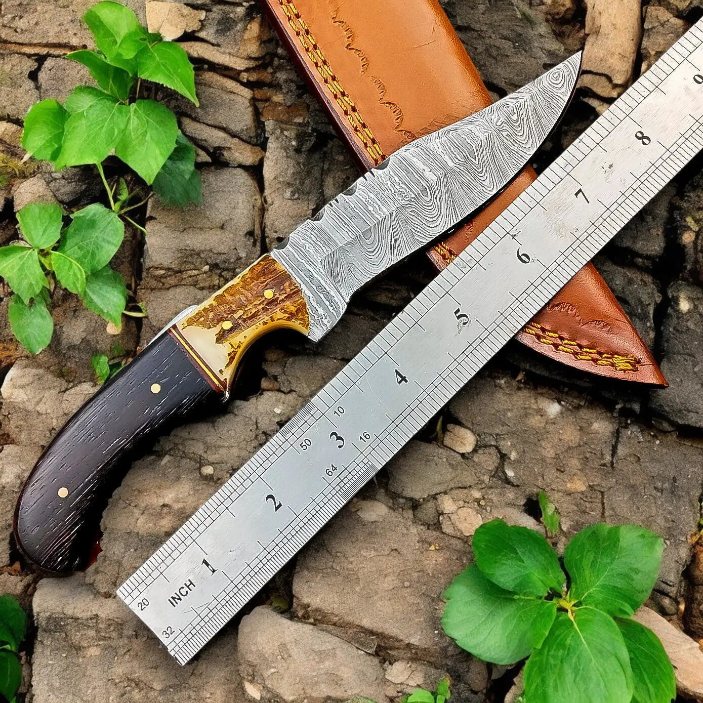 Handmade Damascus Hunting Knife – Wenge & Antler Handle Damascus Knife Store