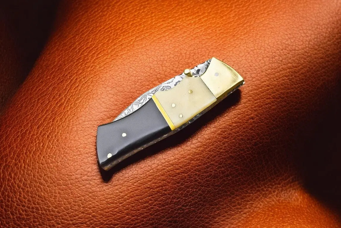 Handmade Damascus Pocket Knife | Bone & Buffalo Horn Handle Damascus Knife Store