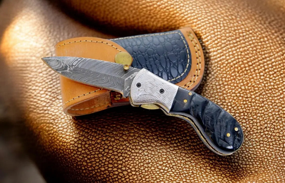 Handmade Damascus Pocket Knife – Sheep Horn Handle by Damascus Knife Store, Damascus knife detail photo 3