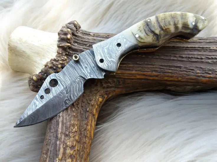Handmade Damascus Pocket Knife with Sheep Horn Handle Damascus Knife Store