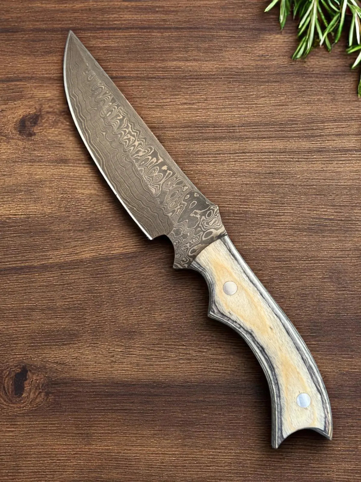 Handmade Damascus Steel Hunting Knife with Wooden Handle Damascus Knife Store