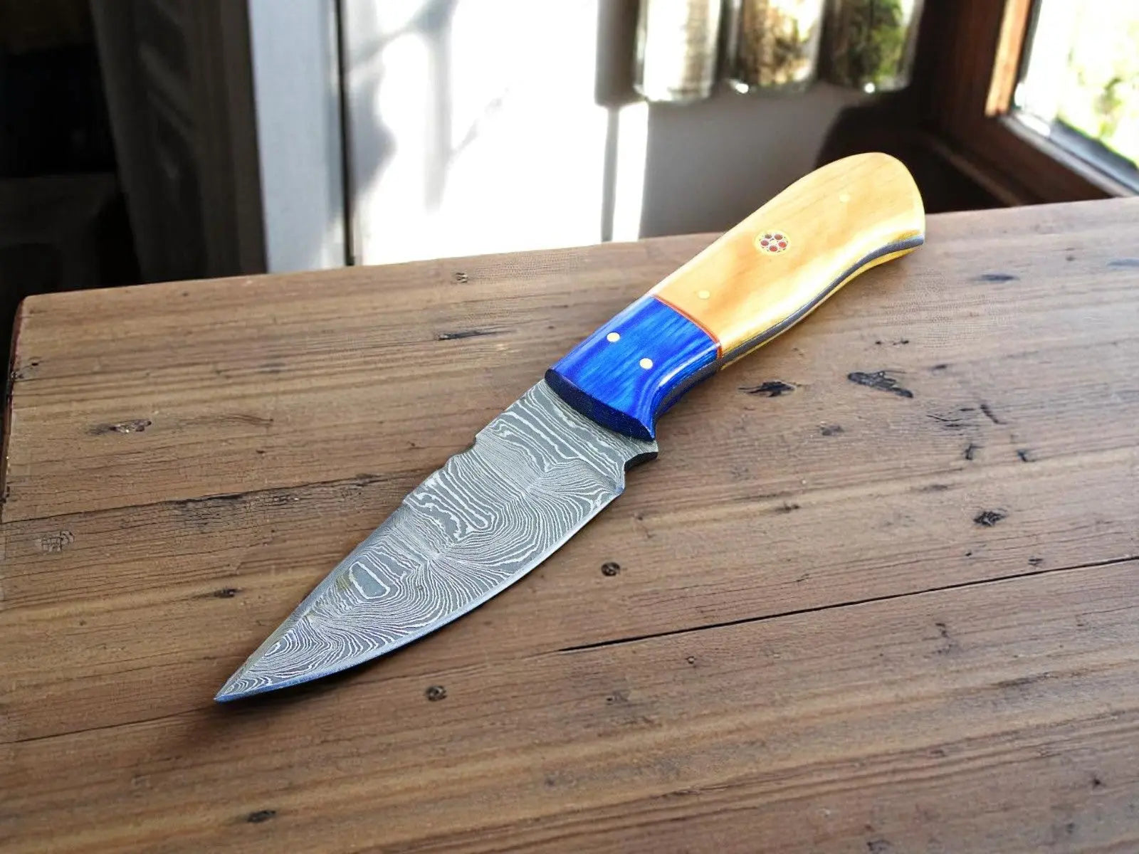 Handmade Damascus Steel Hunting Knife with Wooden Handle Damascus Knife Store