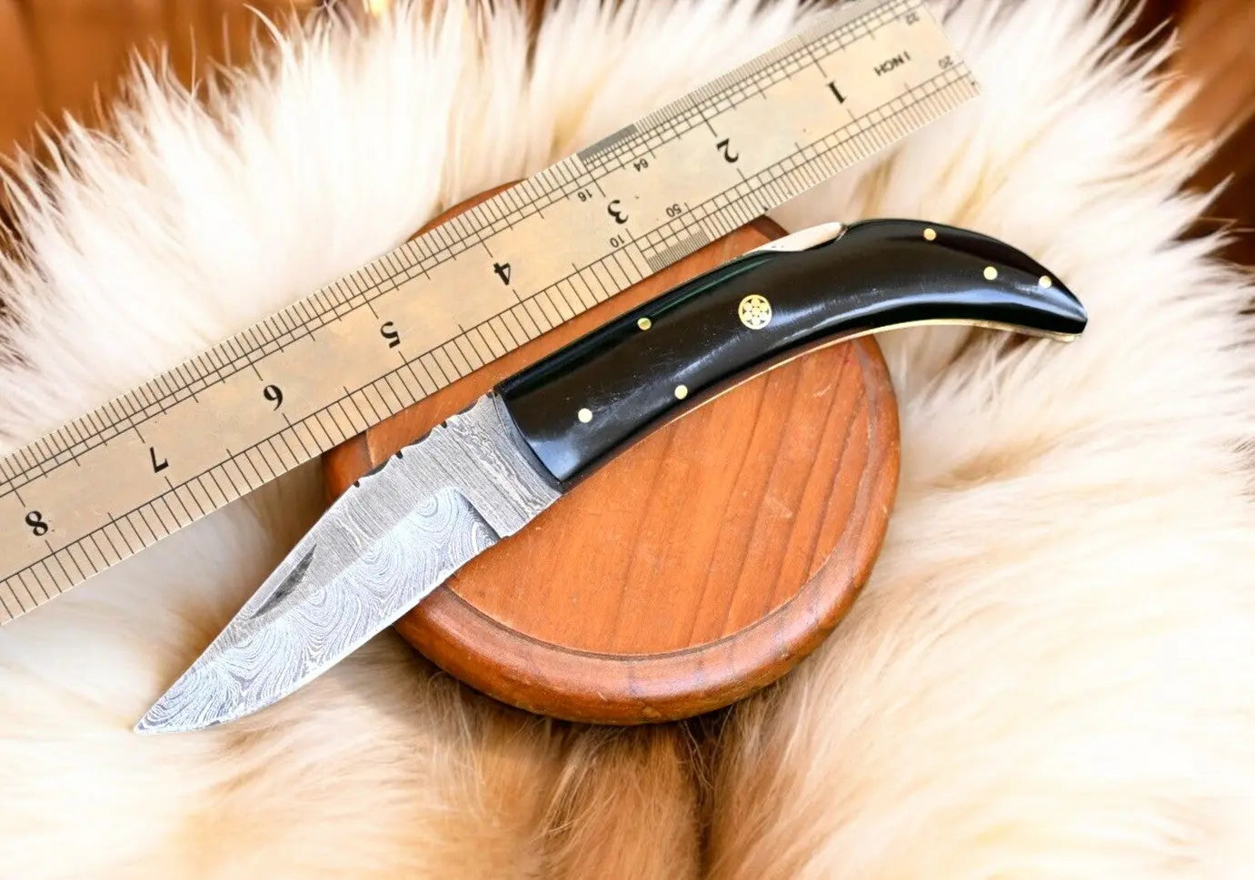 Handmade Damascus Steel Pocket Knife with Buffalo Horn by Damascus Knife Store, Damascus knife detail photo 2