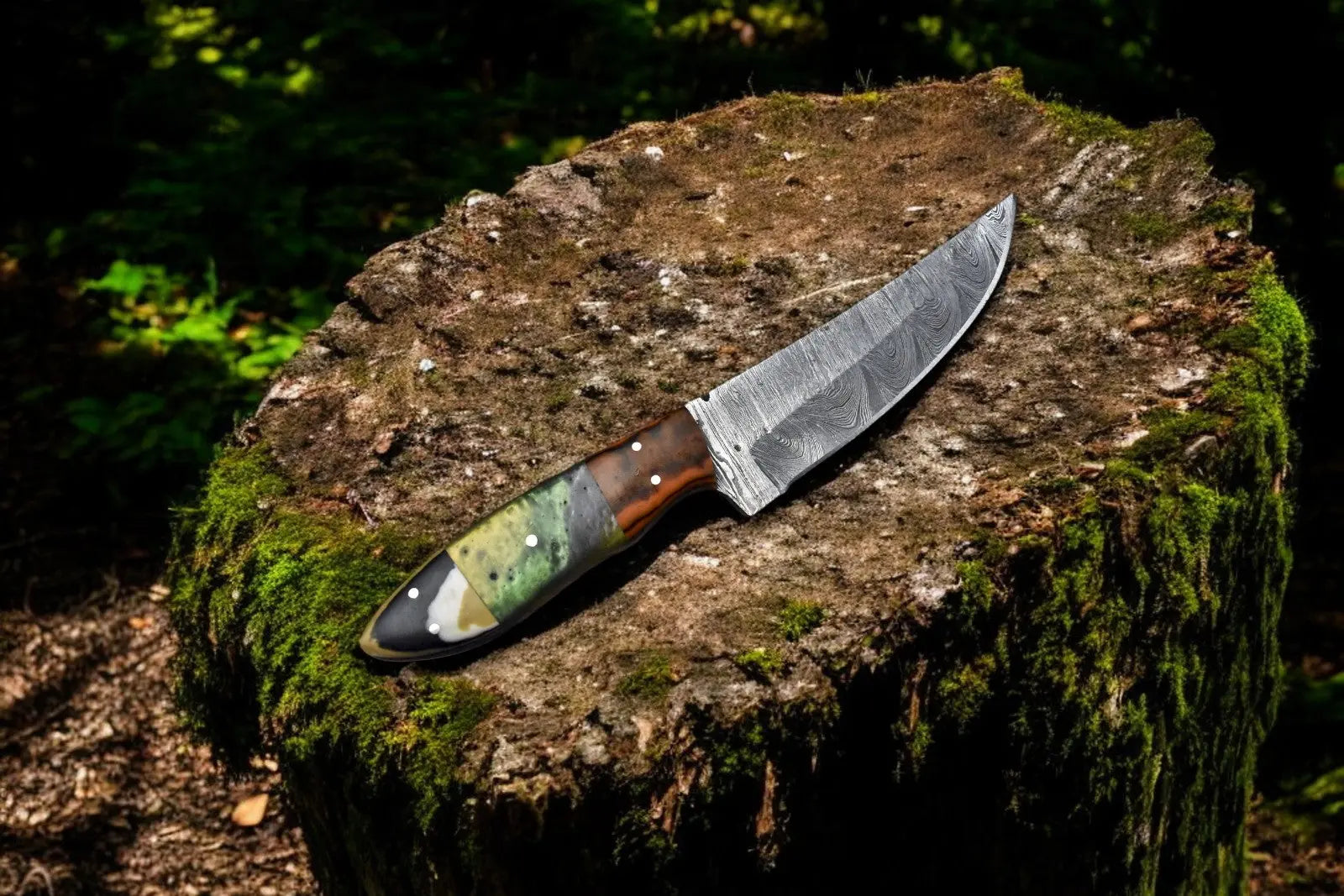 Handmade Damascus Steel Skinning Knife with Leather Sheath by Damascus Knife Store, leather knife sheath detail photo 2