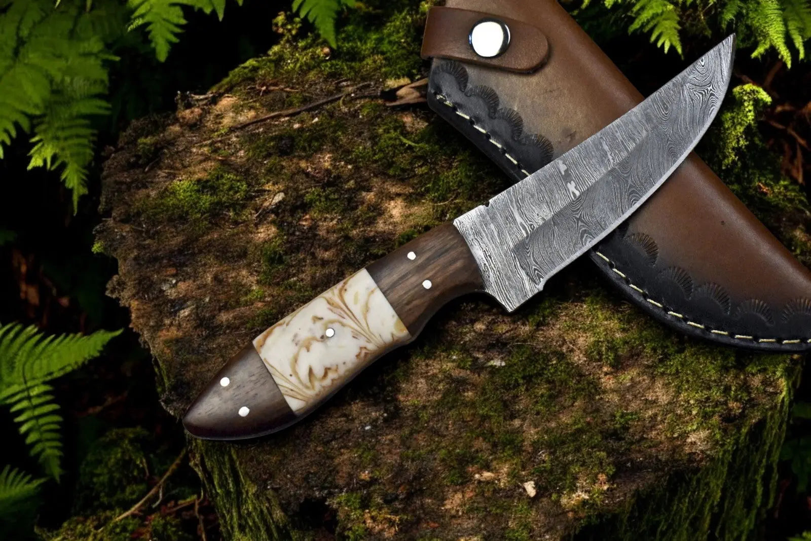 Handmade Damascus Steel Skinning Knife with Leather Sheath Damascus Knife Store