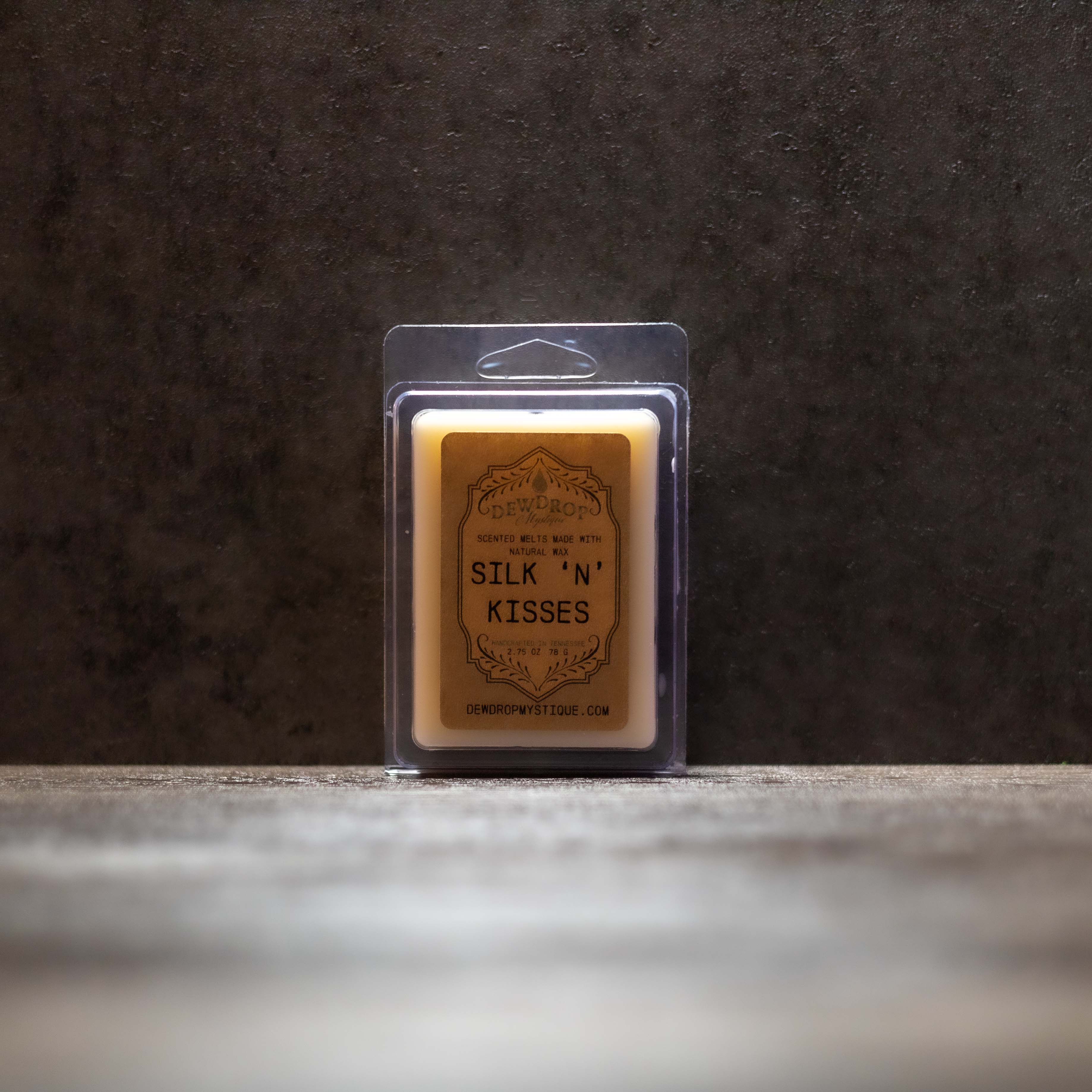 Silk ’n’ Kisses Wax Melt by Dewdrop Mystique LLC, scented candle main product photo