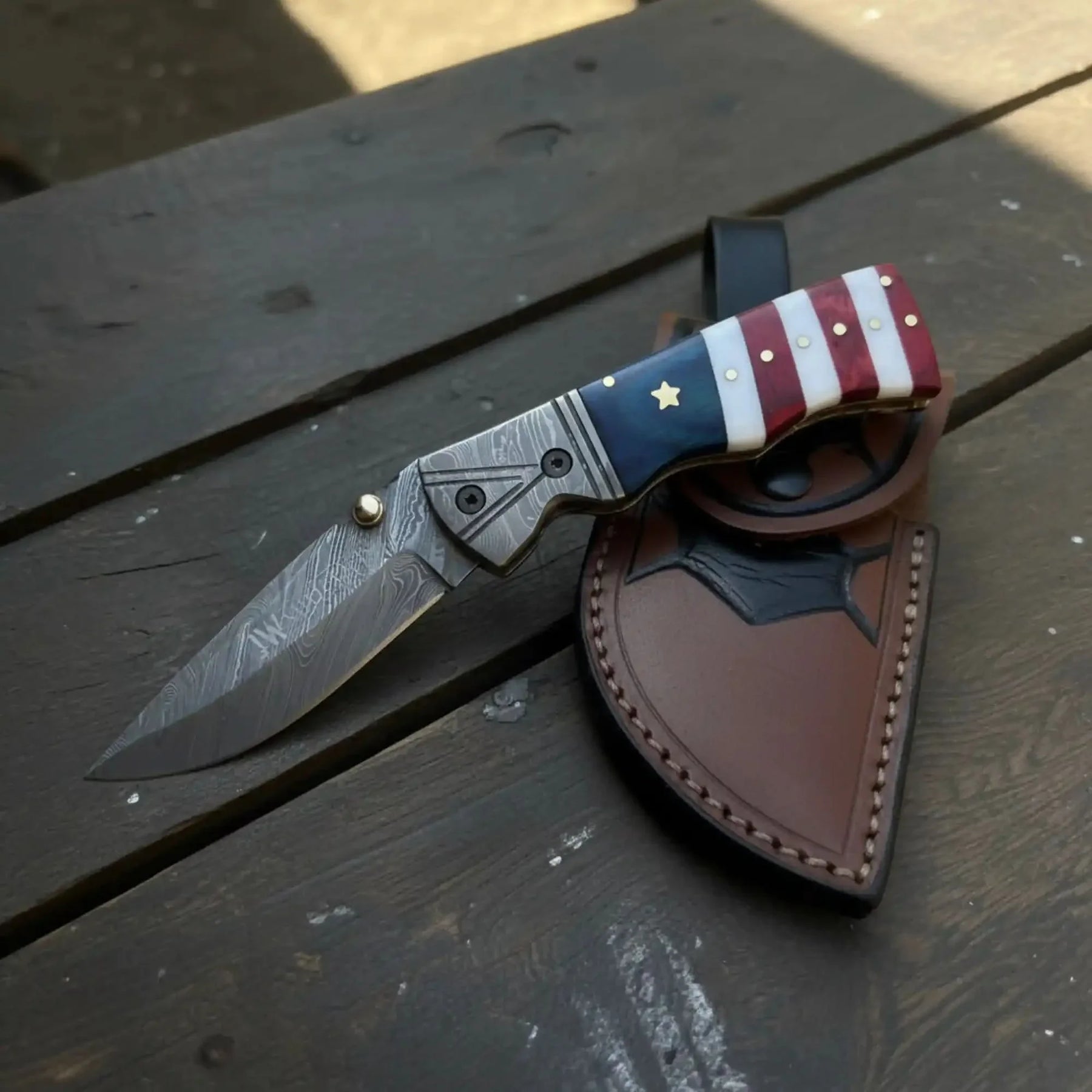 Damascus Folding Pocket Knife — American Flag Handle by JW SteelCrafts, Damascus knife detail photo 4