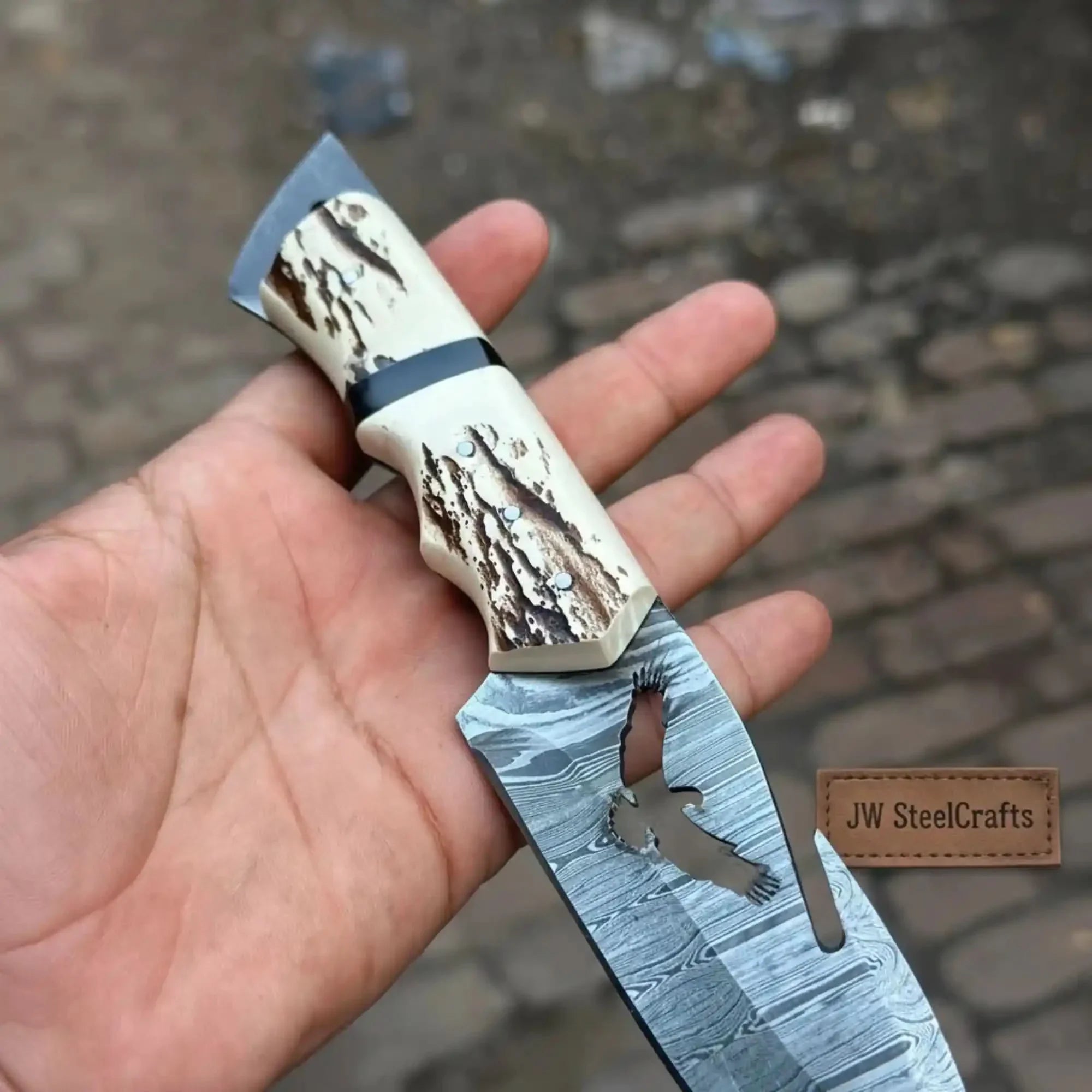 Handmade Damascus Gut Hook Hunting Knife Fixed Blade Synthetic Stag Handle with Eagle Engraving by JW SteelCrafts, Damascus knife detail photo 2