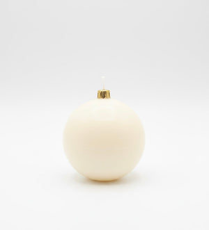 White Christmas sphere candle by Believe Candle – product view 1