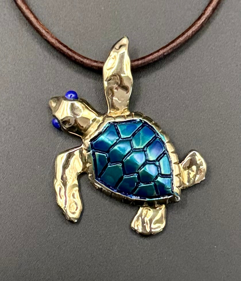 Bronze Lg Loggerhead pendant with blue patina