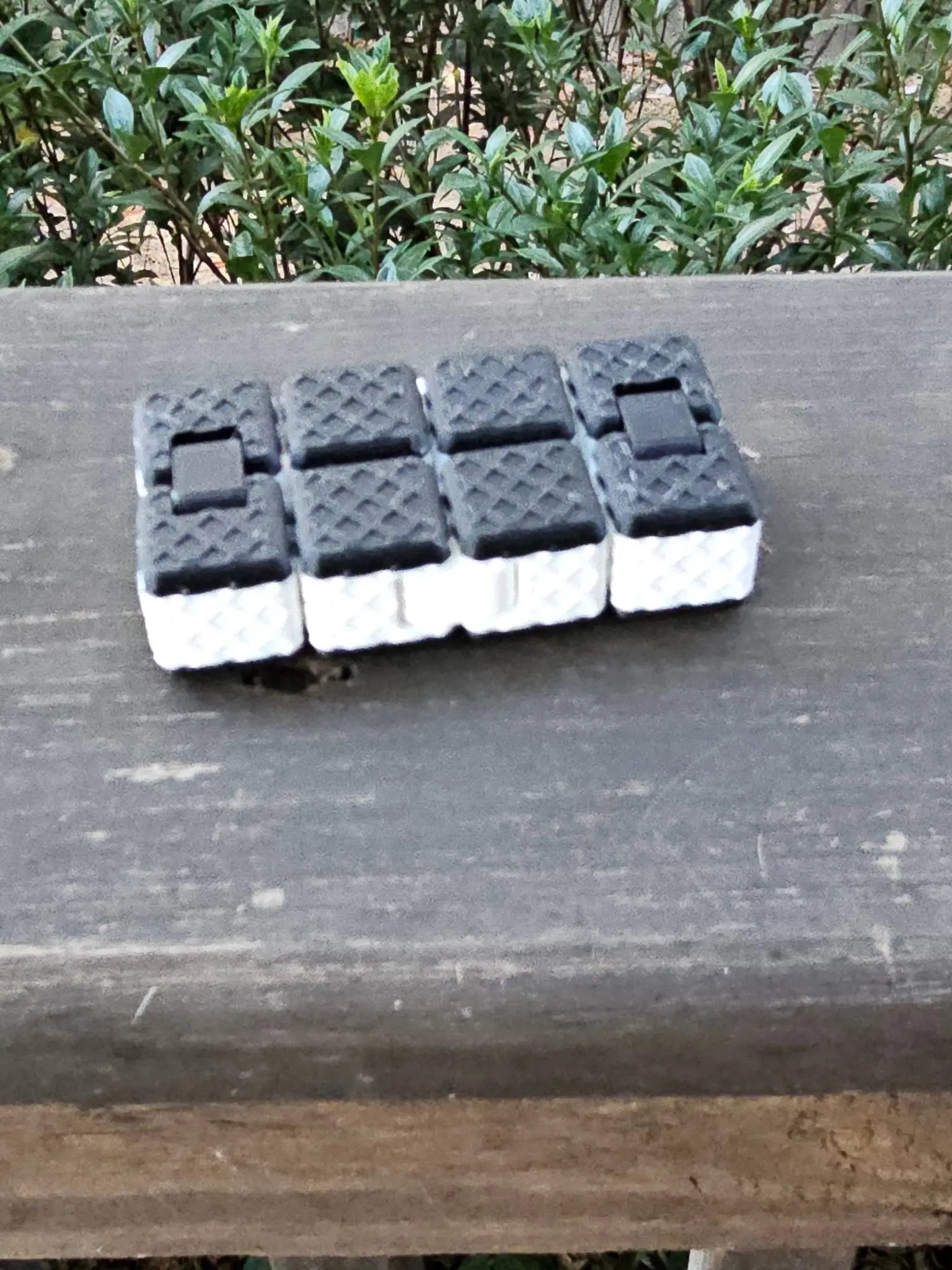 The Tween Space Ice Cream Sandwich Infinity Fidget Cube wholesale bulk sensory toy