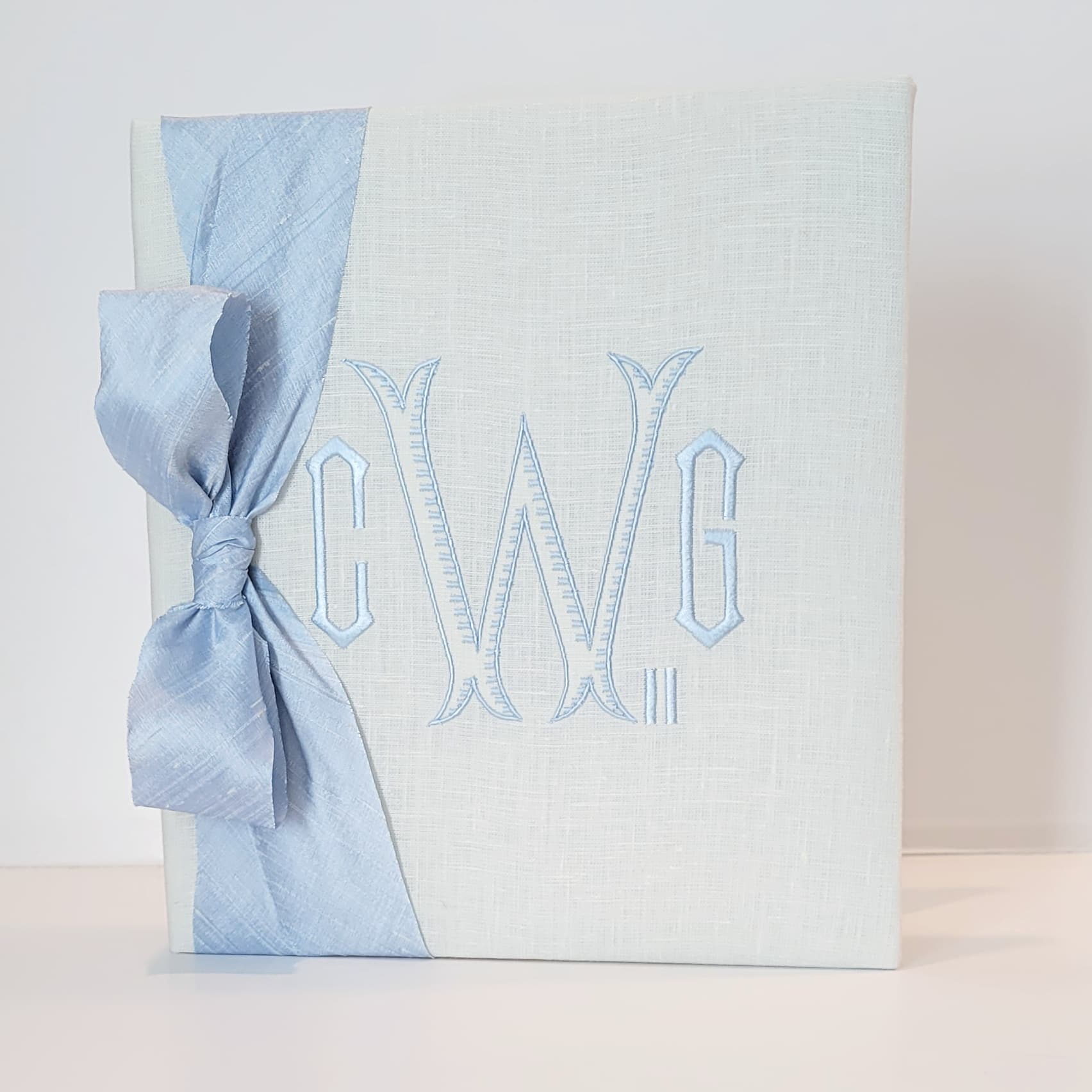 Baby Memory Book - Ivory Linen (w/ SILK Bow) by AP Creations in Tuscaloosa, paper gift detail photo 7
