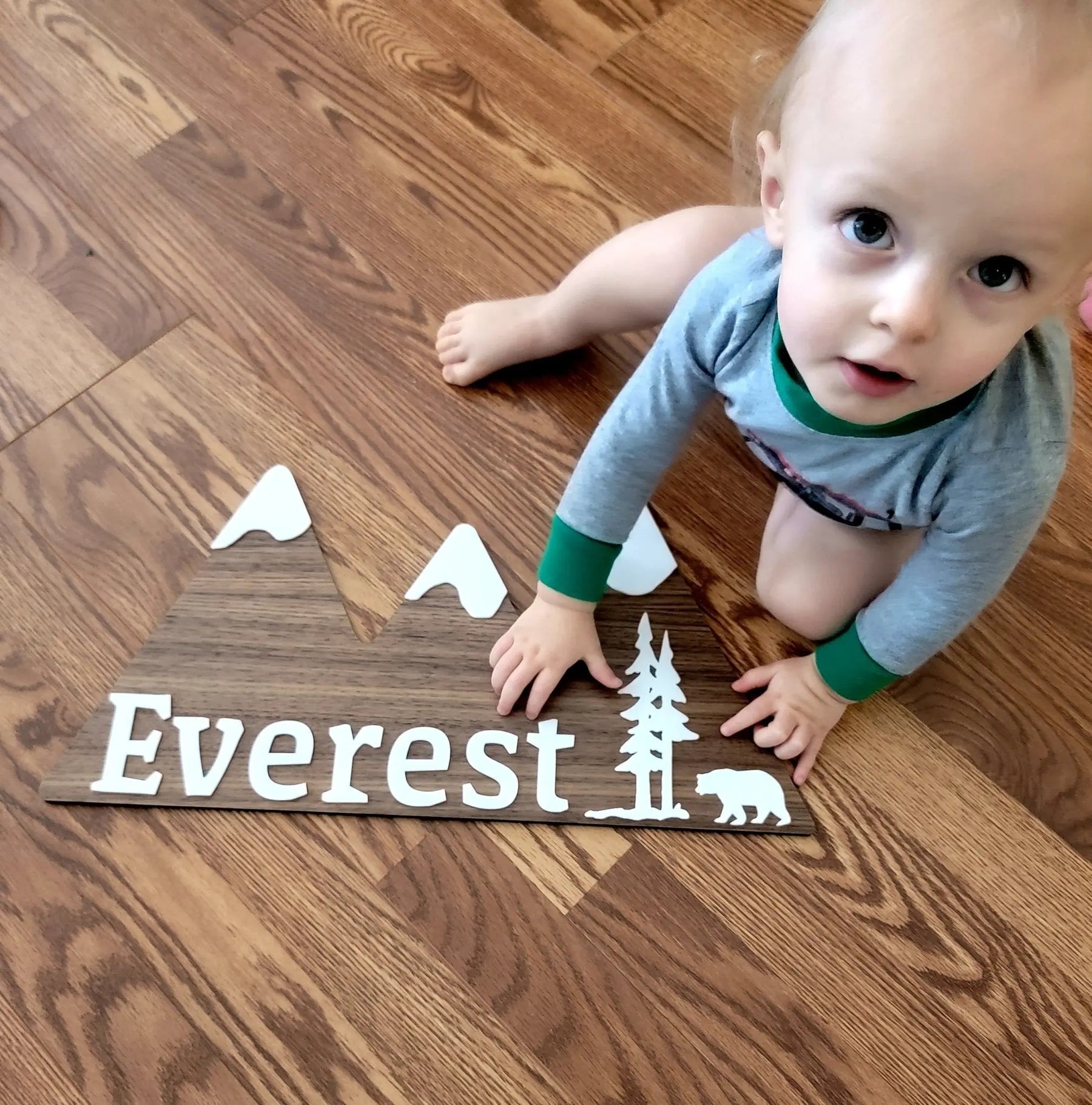 Mountains Personalized sign EverLee Creations