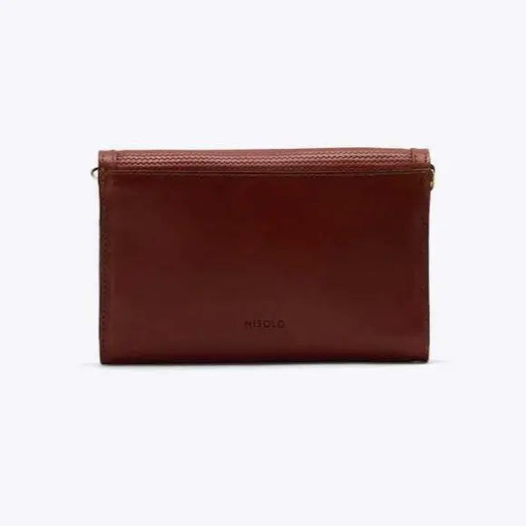 Nisolo Cleo Leather Convertible Crossbody Clutch by Mission Mercantile Leather Goods, natural skincare detail photo 9
