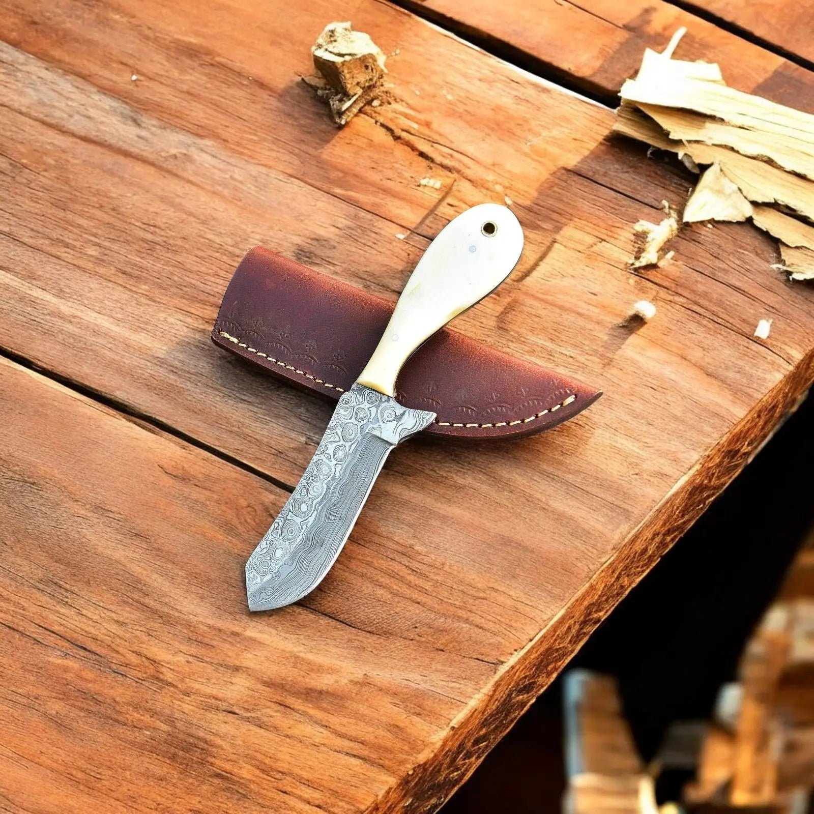 Ranch Knife – Cowboy Spirit Blade | Handmade Damascus knife by Damascus Knife Store, Damascus knife main product photo