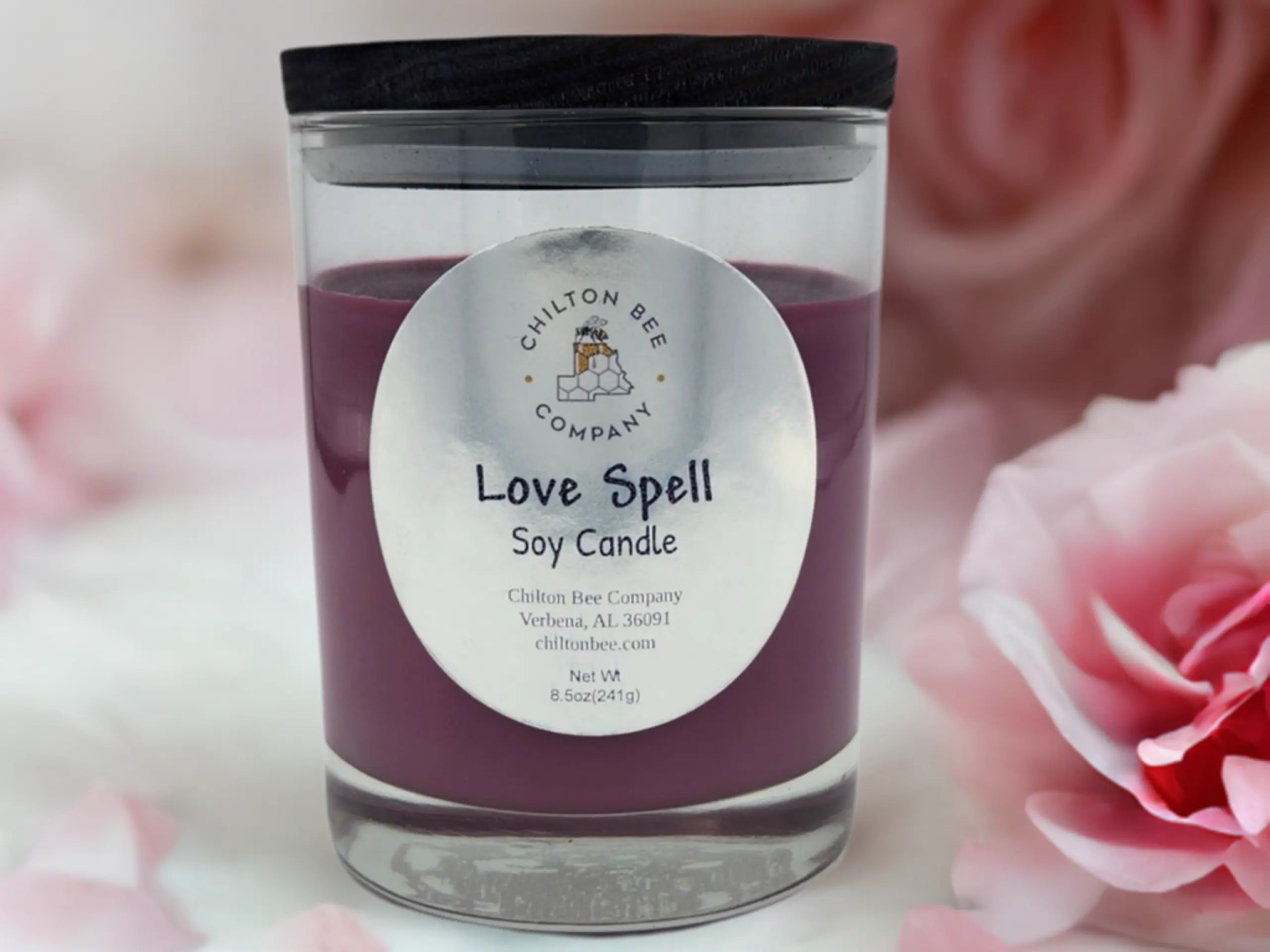 Single Wick Soy Candle by Chilton Bee Company, scented candle detail photo 9