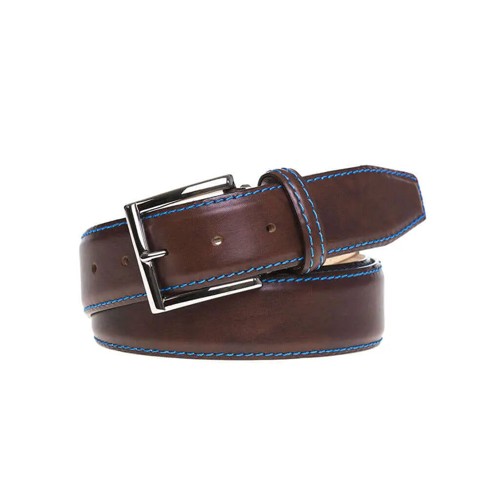 Special Edition Cognac Belt by Roger Ximenez: Bespoke Belts and Leather Accessories, handmade leather goods detail photo 2