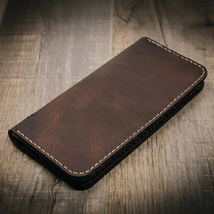 The Houstonian Long Wallet by Bull Sheath Leather, handmade leather goods detail photo 7